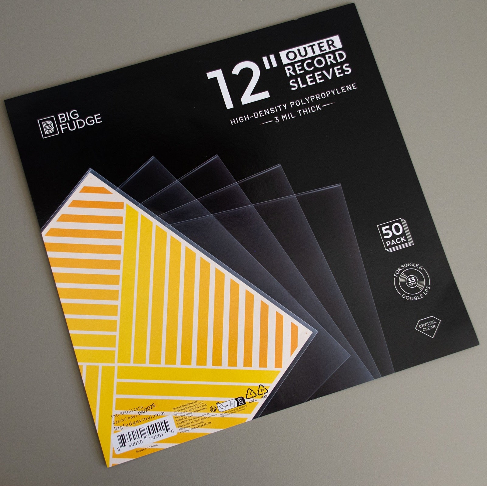 Verpakking met 50 kristalheldere Big Fudge buitenhoezen van 3 mil HDPP voor het beschermen van 12-inch vinylplaten en lp-hoezen