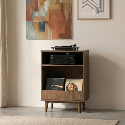 GRAM platenkast sideboard van donker hout met platenspeler, versterker en front-facing opbergruimte voor vinylplaten