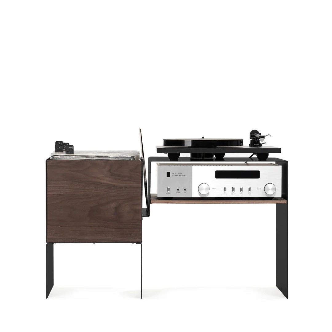 Zwart LOIA La Console platenmeubel met platenspeler, versterker en walnoten platenbak voor vinylplaten